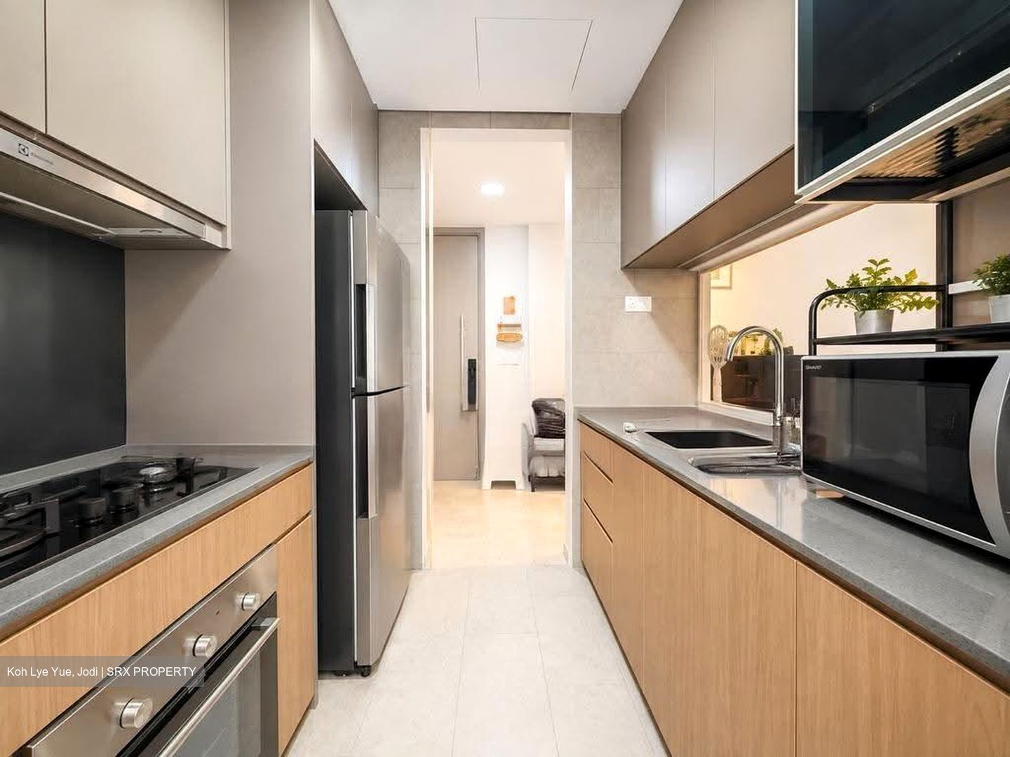 Stratum (D18), Condominium #612880361